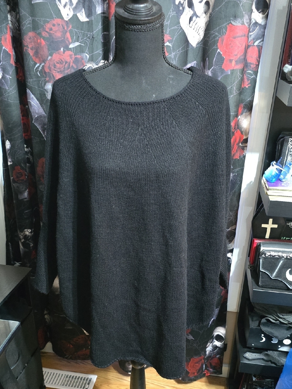 Women’s Black Batwing Knit Sweater - Relaxed Fit